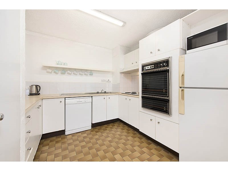 Unit 2 ‘Oceanic Apartments’ 14 Warne Terrace, Kings Beach QLD 4551