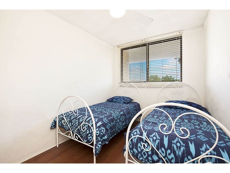 Unit 2 ‘Oceanic Apartments’ 14 Warne Terrace, Kings Beach QLD 4551