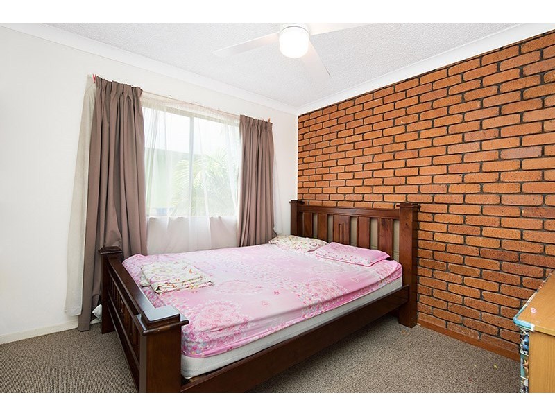 Unit 5 ‘Bayana’, 13 Merrima Avenue, Kings Beach QLD 4551