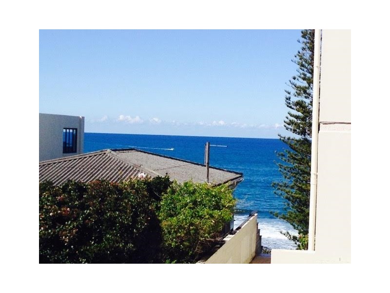 2 ‘Sanctuary Shores’ 13 Warne Terrace, Kings Beach QLD 4551