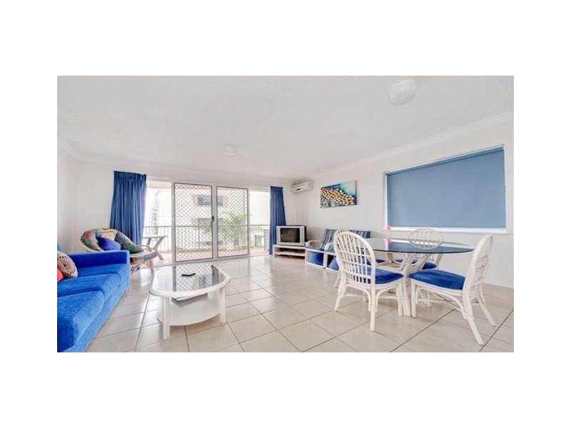 2 ‘Sanctuary Shores’ 13 Warne Terrace, Kings Beach QLD 4551