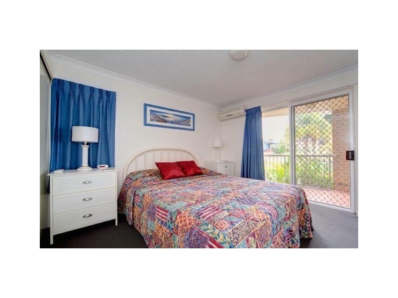 2 ‘Sanctuary Shores’ 13 Warne Terrace, Kings Beach QLD 4551