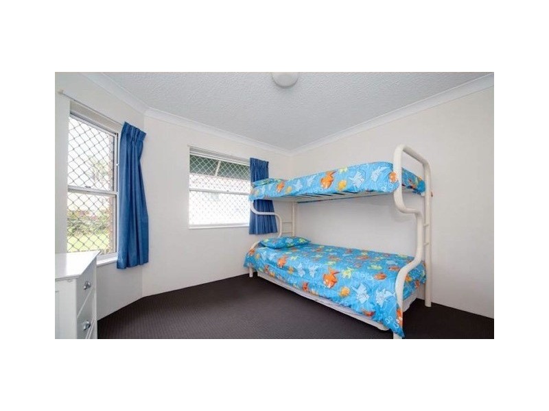 2 ‘Sanctuary Shores’ 13 Warne Terrace, Kings Beach QLD 4551