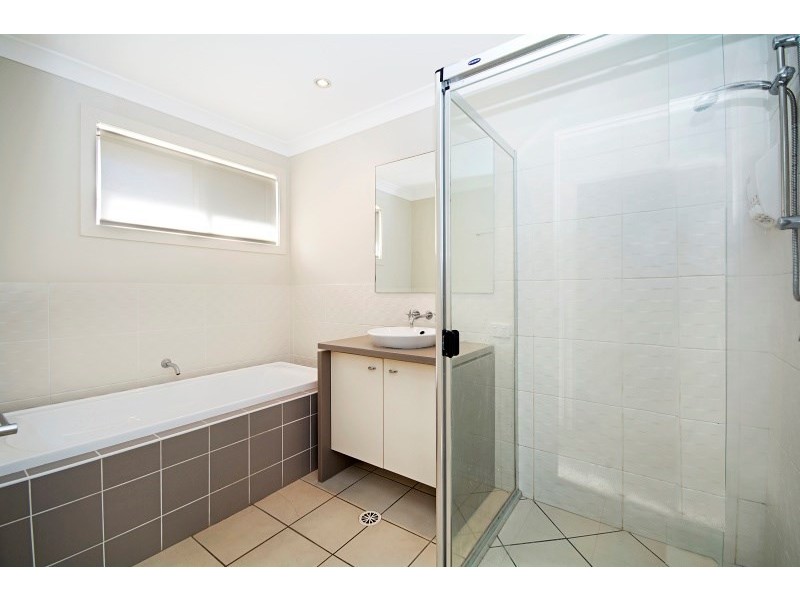 25 Little Mountain Drive, Little Mountain QLD 4551