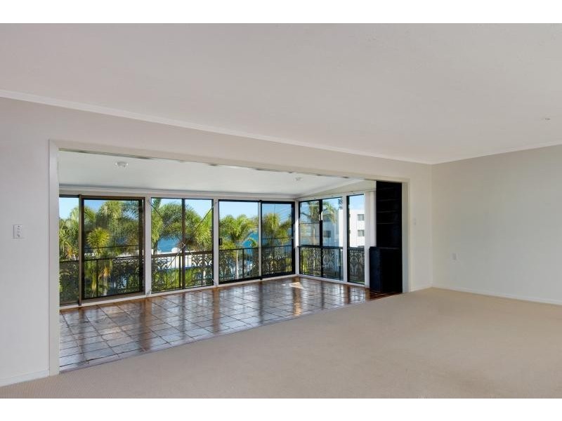 5 Margaret Street, Kings Beach QLD 4551