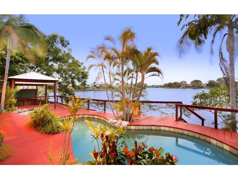 48 Wavell Avenue, Golden Beach QLD 4551