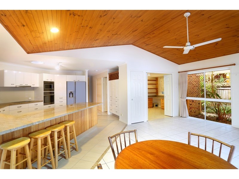 48 Wavell Avenue, Golden Beach QLD 4551