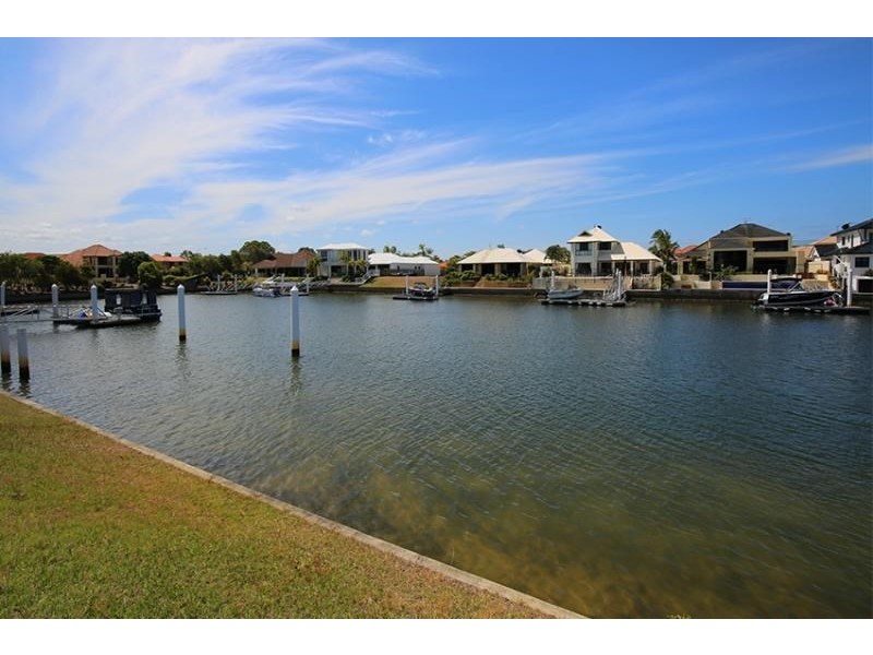 43 Edwardson Drive, Pelican Waters QLD 4551
