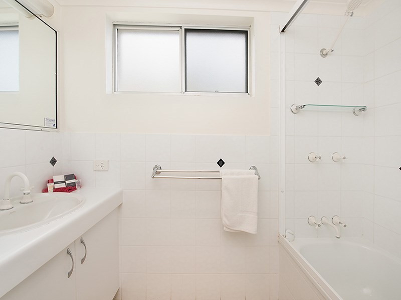Unit 9 ‘Resort Estoril’ 38 McIlwraith Street, Moffat Beach QLD 4551