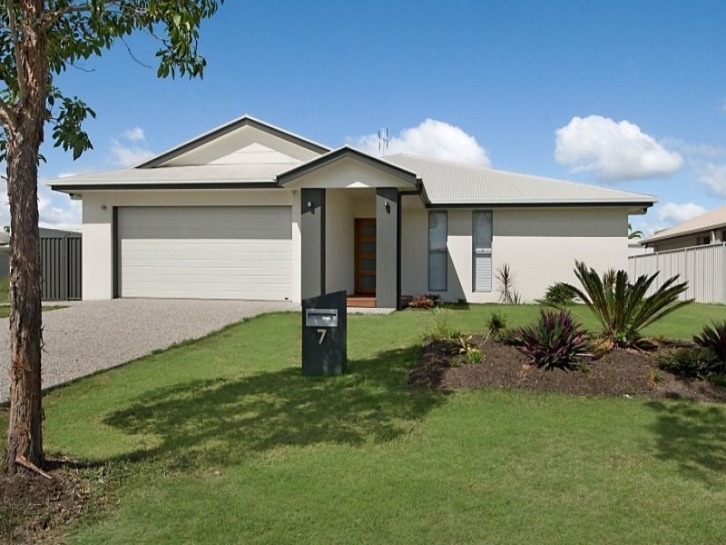 7 Annabelle Street, Pelican Waters QLD 4551