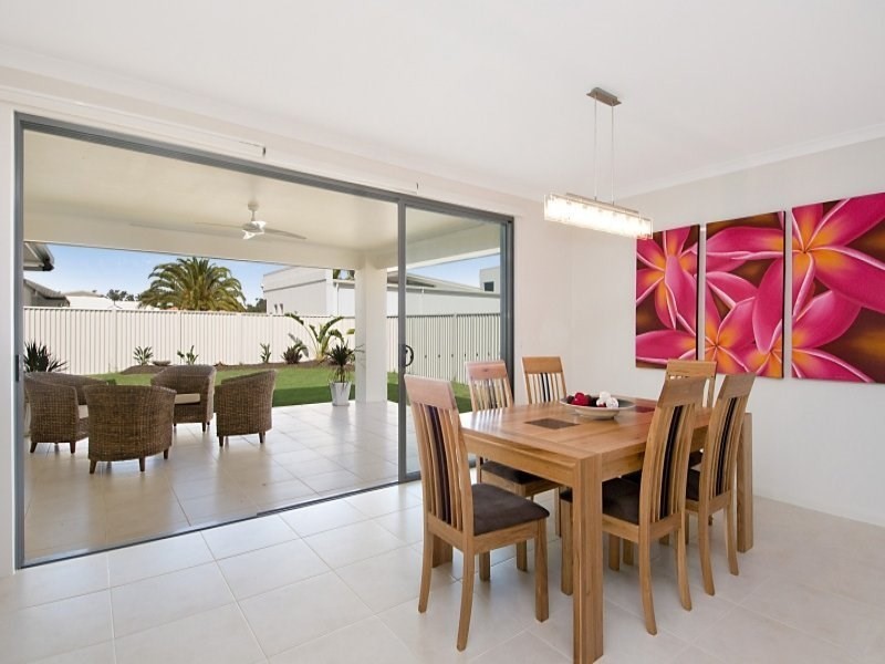 7 Annabelle Street, Pelican Waters QLD 4551