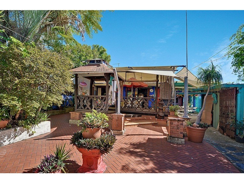 30 Esplanade, Golden Beach QLD 4551