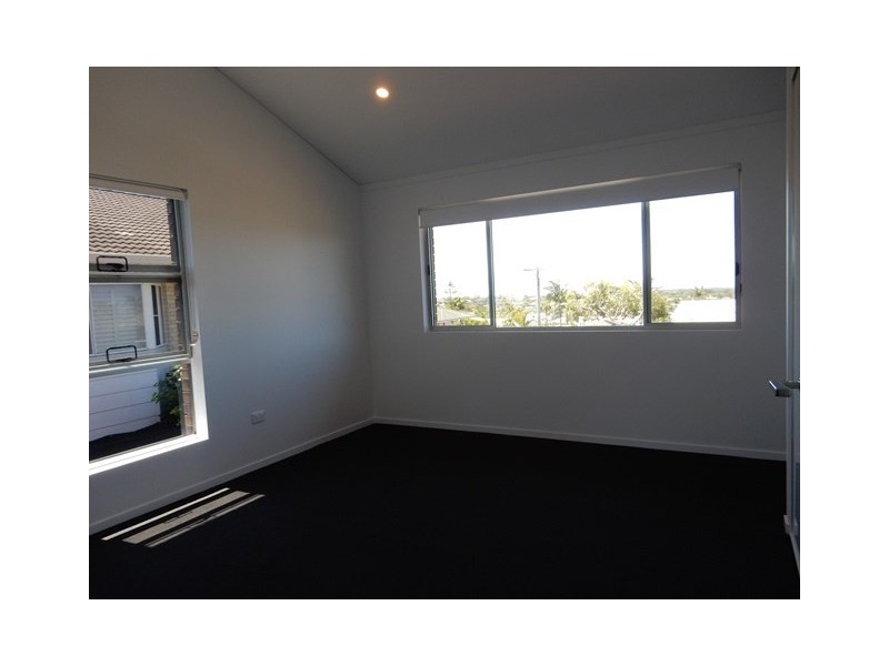 26 Anderson Street, Battery Hill QLD 4551