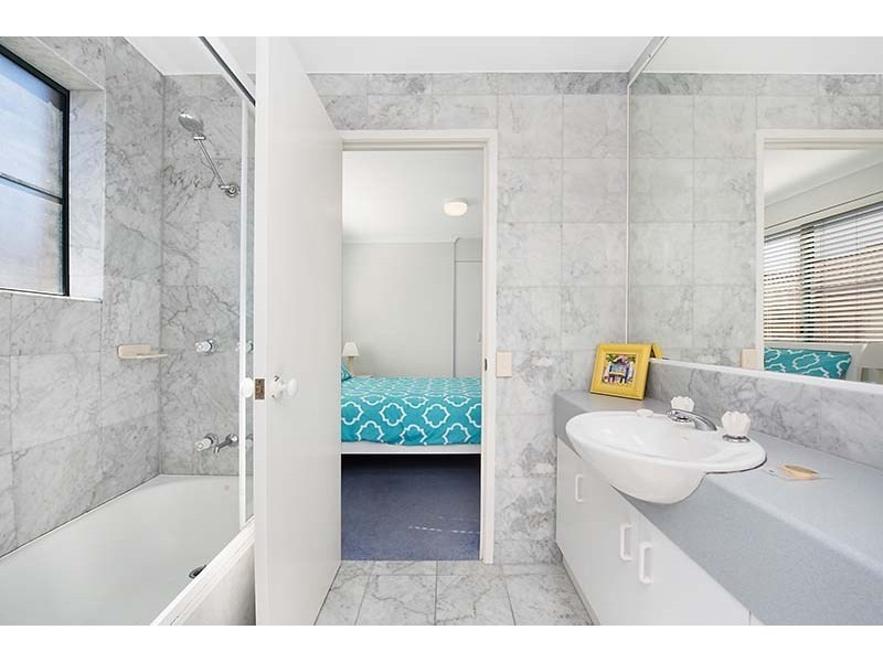 Unit 6 ‘Caribbean’ 12 Mahia Terrace, Kings Beach QLD 4551