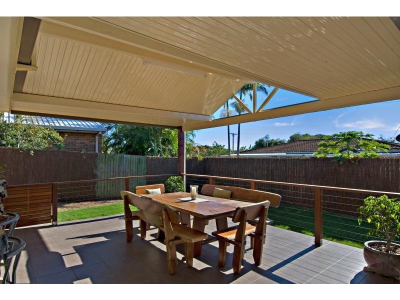 16 Crusader Street, Battery Hill QLD 4551