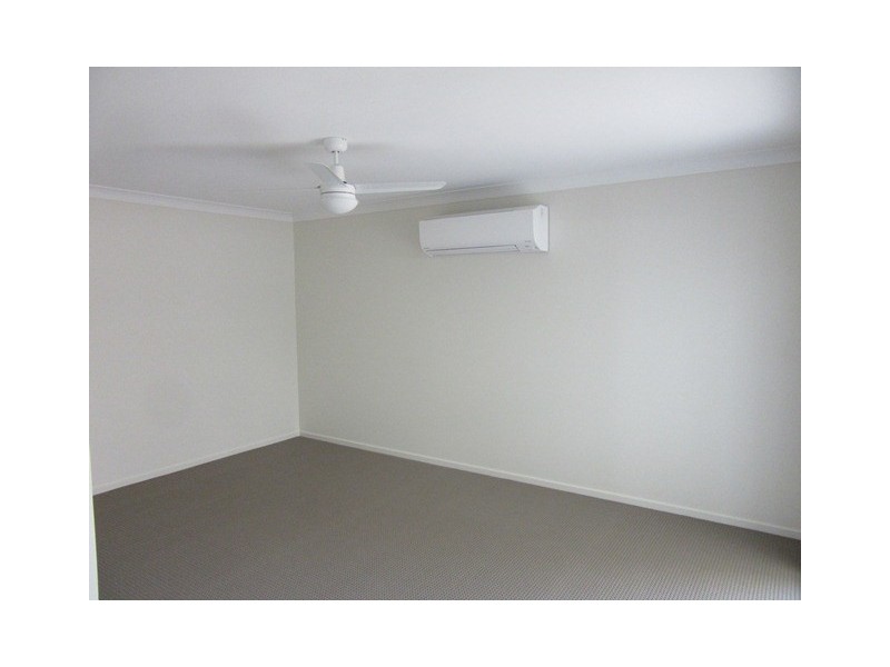 1 Amber Drive, Caloundra West QLD 4551