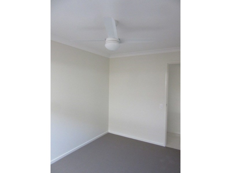 1 Amber Drive, Caloundra West QLD 4551