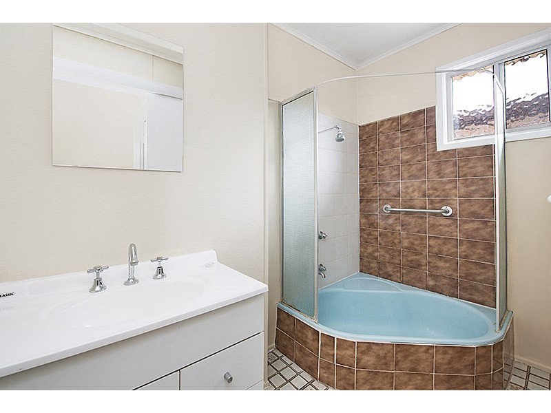 Unit 1 ‘Abb-Dale Court’, 12 Bombala Terrace, Caloundra QLD 4551