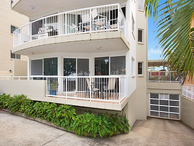 Unit 1/99 Esplanade, Golden Beach QLD 4551