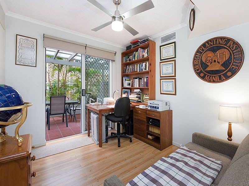Unit 1/99 Esplanade, Golden Beach QLD 4551