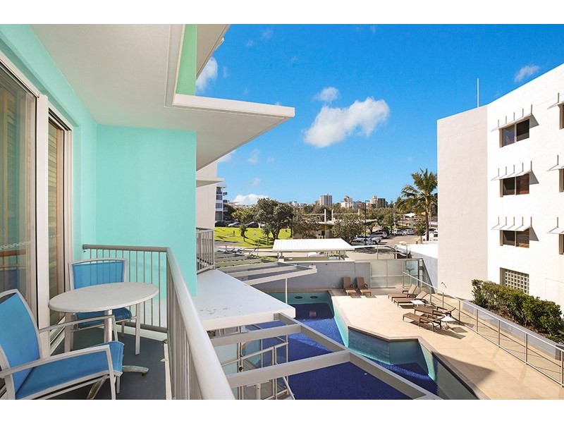 Unit 45 ‘Rolling Surf’ 8 Levuka Avenue, Kings Beach QLD 4551