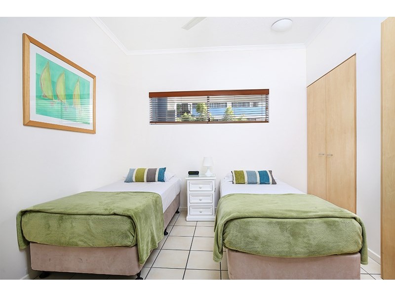 Unit 45 ‘Rolling Surf’ 8 Levuka Avenue, Kings Beach QLD 4551