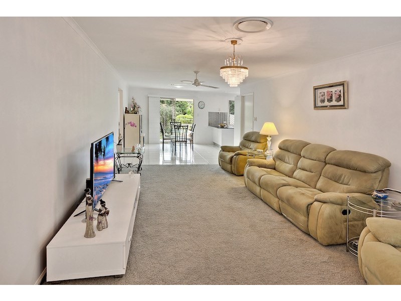 Unit 15 ‘Seachange’ 75 Caloundra Road, Little Mountain QLD 4551