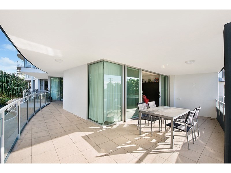 Unit 209 ‘Points North’ 38-42 Queen Street, Kings Beach QLD 4551
