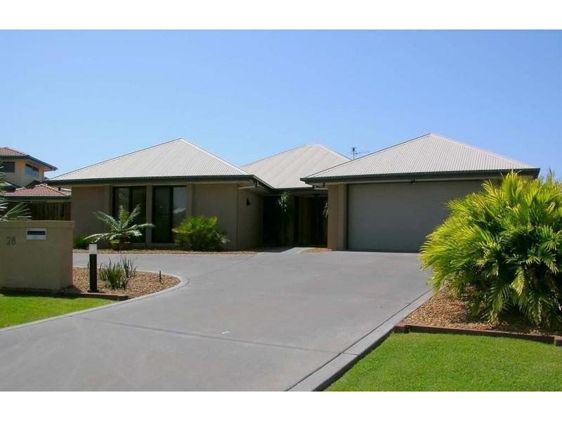 28 Wallaby Circuit, Pelican Waters QLD 4551