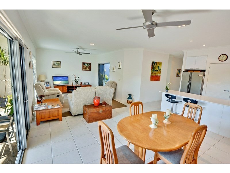 Unit 10 ‘Abbey on Westminster’ Emma Court, Golden Beach QLD 4551