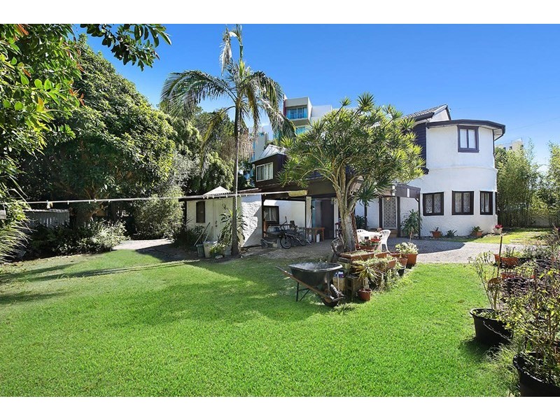 6 Kitchener Street, Golden Beach QLD 4551