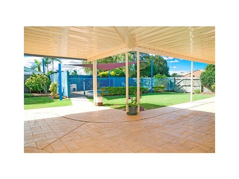 34 Wavell Avenue, Golden Beach QLD 4551