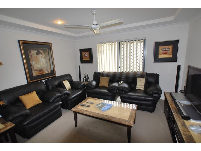 5 Cougal Circuit, Caloundra West QLD 4551