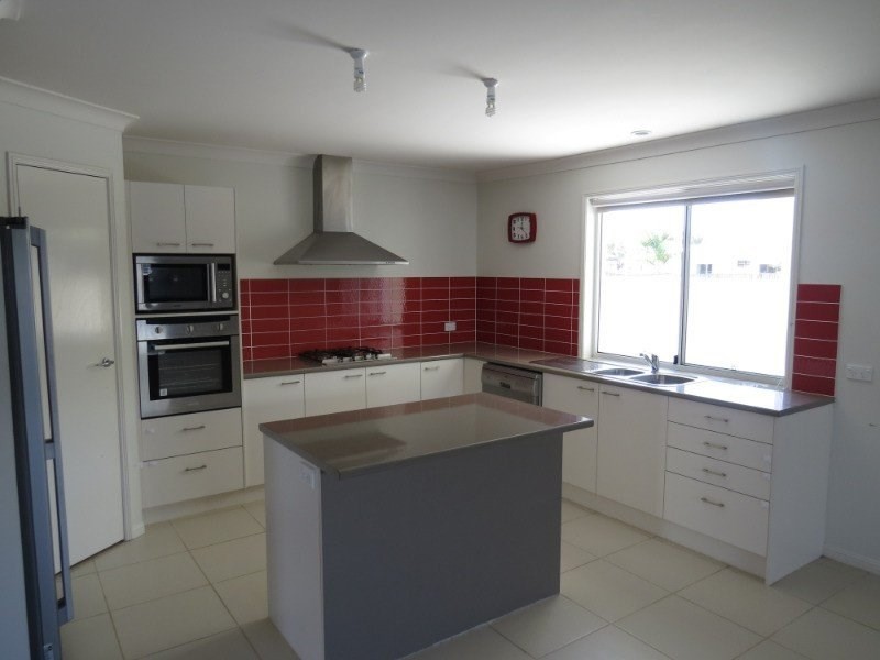 17 The Promenade, Pelican Waters QLD 4551