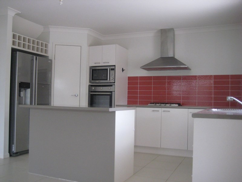 17 The Promenade, Pelican Waters QLD 4551