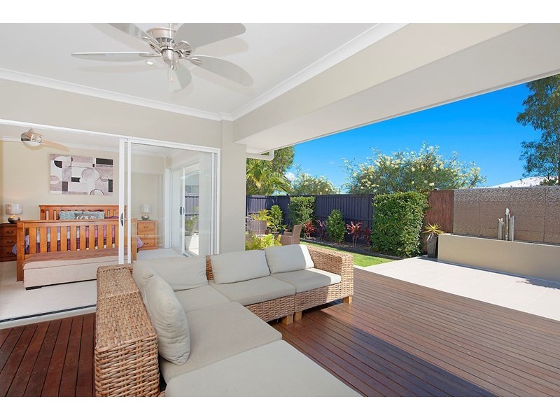 13 Airlie Crescent, Pelican Waters QLD 4551