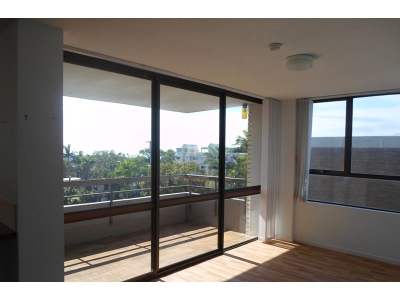 Unit 10 ‘Kig Heights’ 14 Queen Street, Kings Beach QLD 4551