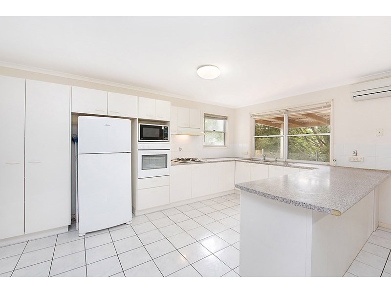 92 Sunset Drive, Little Mountain QLD 4551