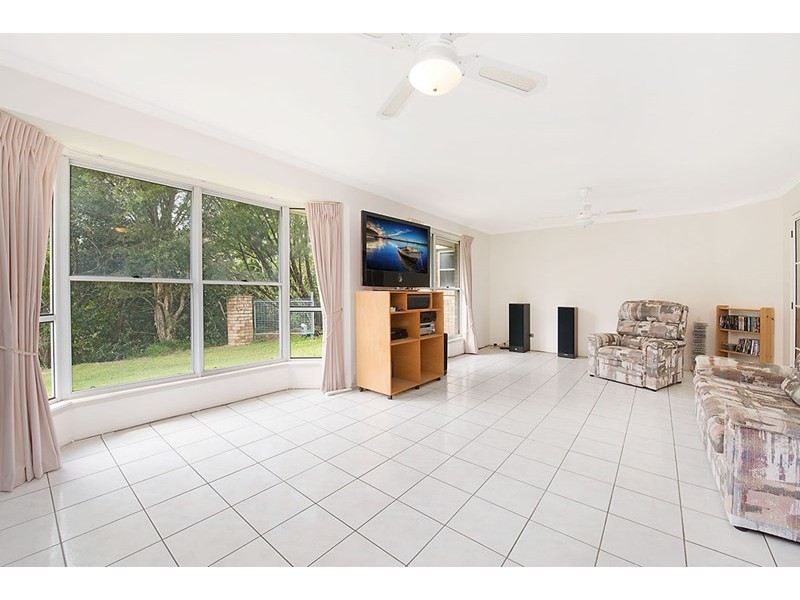 92 Sunset Drive, Little Mountain QLD 4551