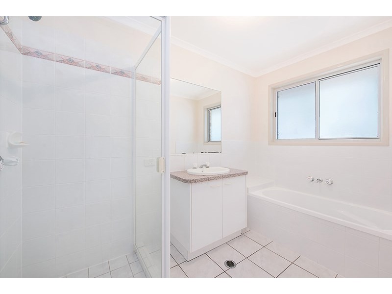 92 Sunset Drive, Little Mountain QLD 4551