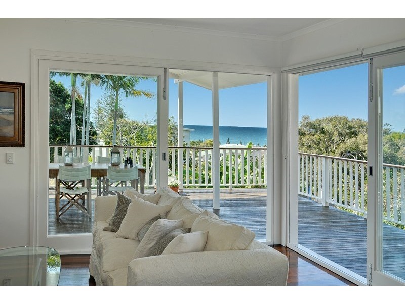 11 Burgess Street, Kings Beach QLD 4551