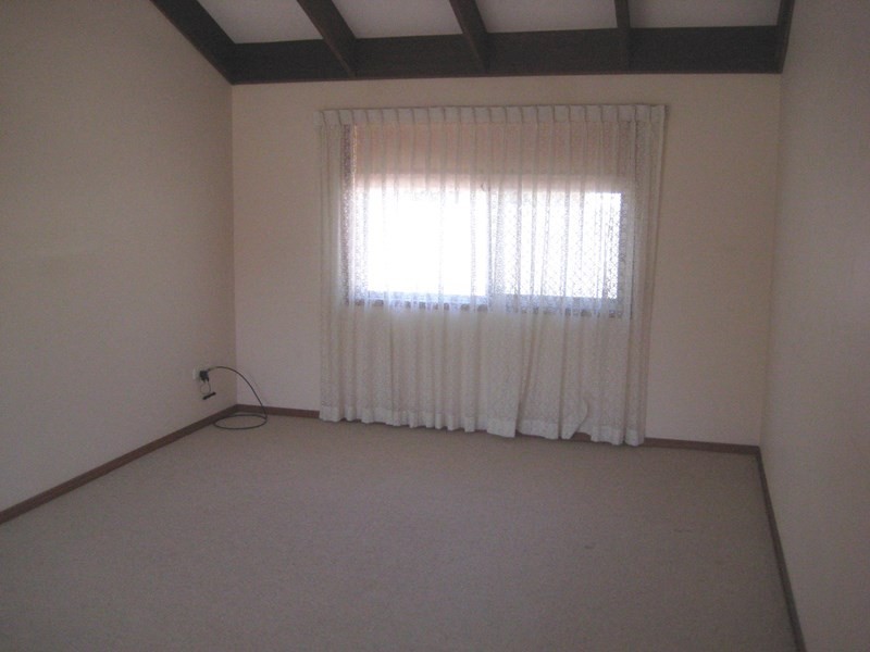 37 Iluka Avenue, Buddina QLD 4575