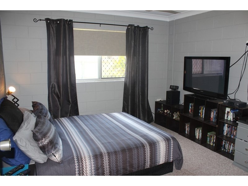 24 Doondoon Street, Currimundi QLD 4551