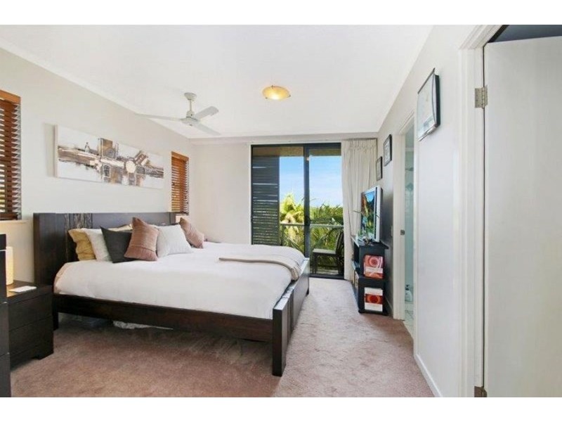 Unit 7 ‘Vardon Point’ 1 Millennium Circuit, Pelican Waters QLD 4551