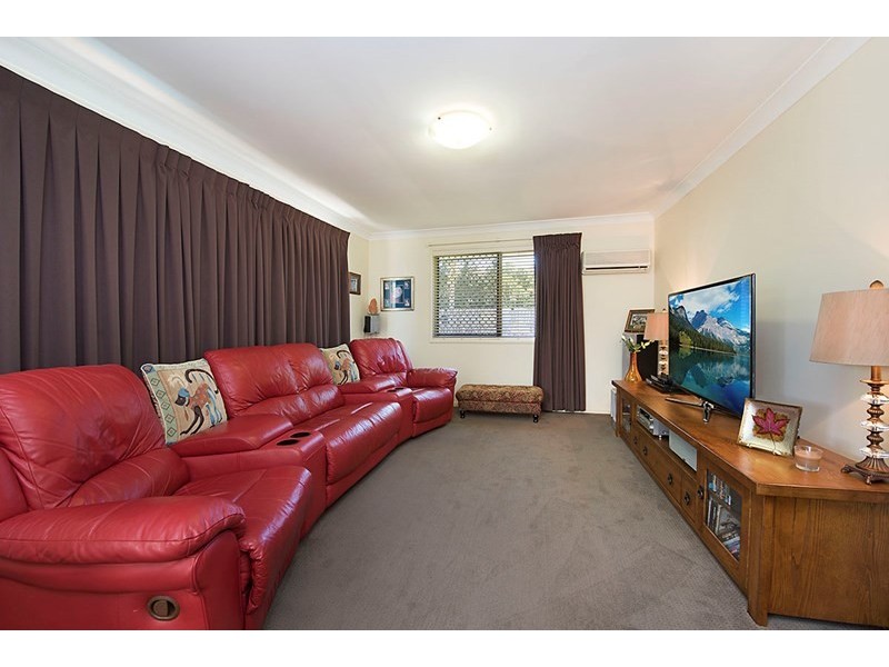 6 Carr Place, Pelican Waters QLD 4551