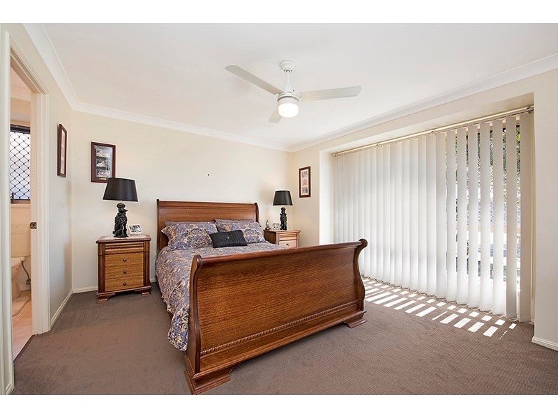 6 Carr Place, Pelican Waters QLD 4551