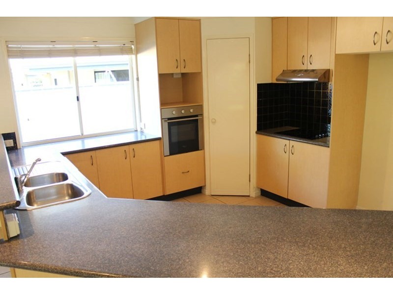 39 Millennium Circuit, Pelican Waters QLD 4551