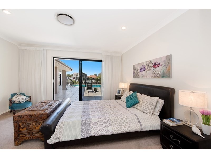 4 Quayline Close, Pelican Waters QLD 4551