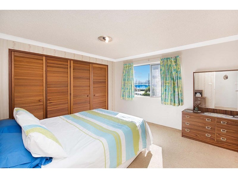 Unit 5/4 Oxley Street, Golden Beach QLD 4551