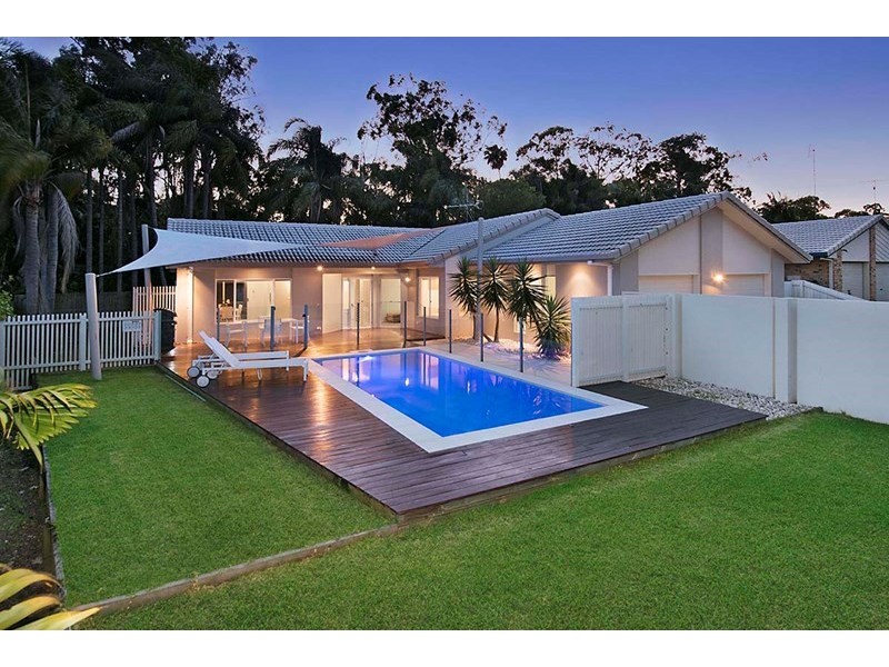 71 Poinsettia Avenue, Mooloolaba QLD 4557